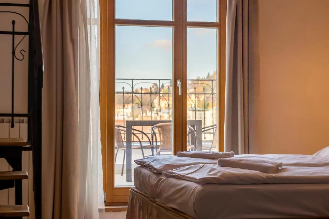 براغ Janackovo - Riverside Residence شقة فندقية