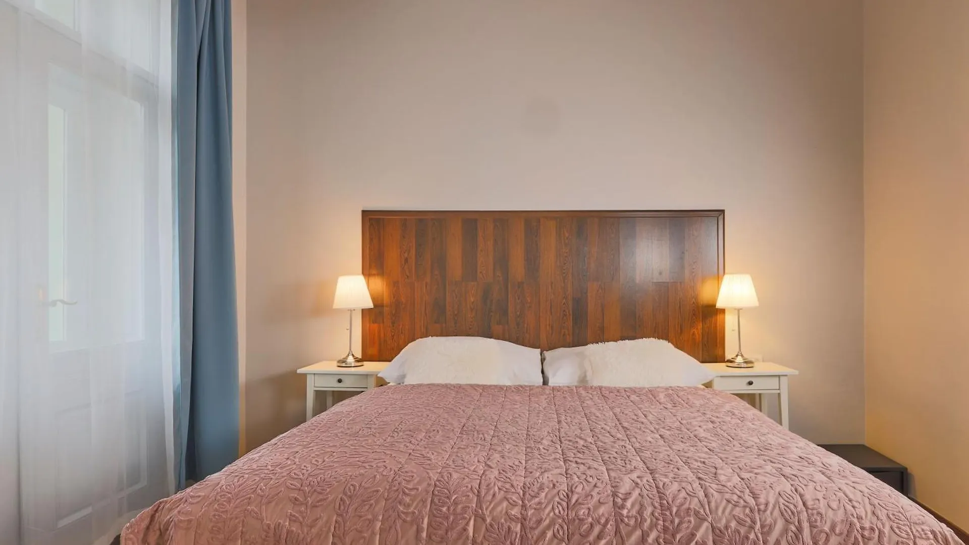 **** شقة فندقية براغ Janackovo - Riverside Residence جمهورية التشيك