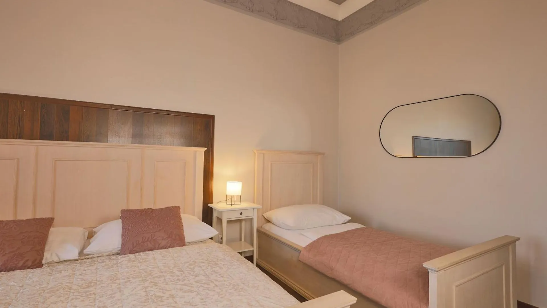 براغ Janackovo - Riverside Residence جمهورية التشيك
